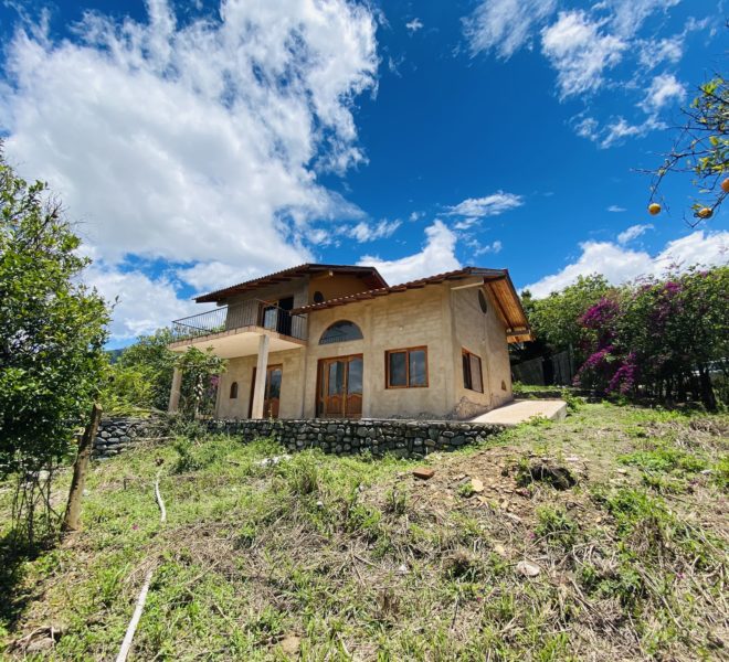 External view of a lovely adobe home in Vilcabamba - Ecuador