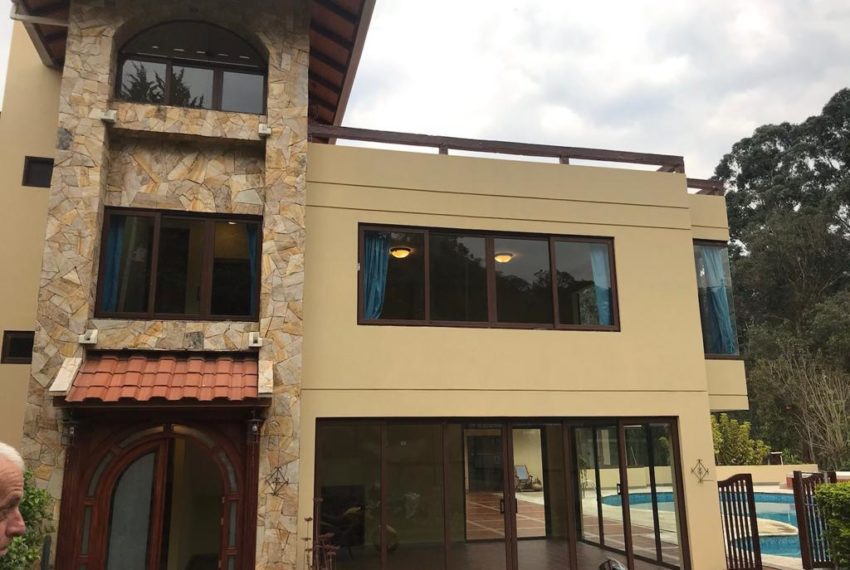 16437E1A-62CF-440D-B6F4-1846A3DD9E87