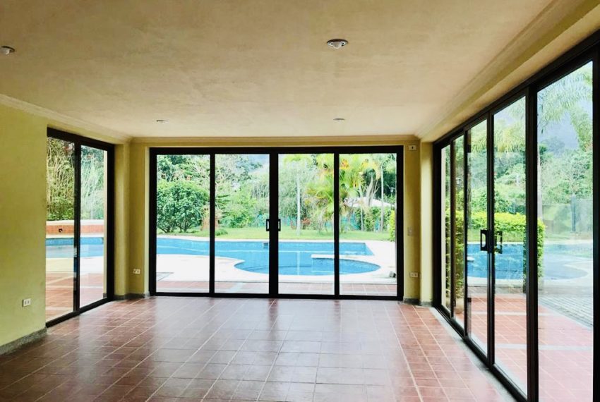 578705A6-76D1-4FBF-B8EC-421A5C743DB4