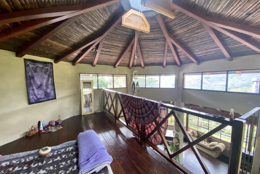 5DFEBBF5-A6E6-4C24-830A-5E7D21DB2990