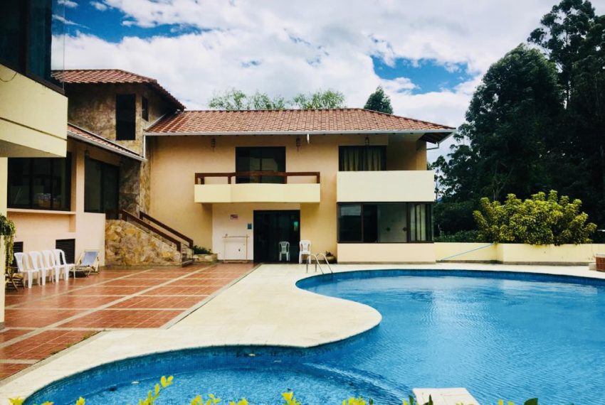 7EB0073E-54A3-4FAF-94AF-836B62F6D850