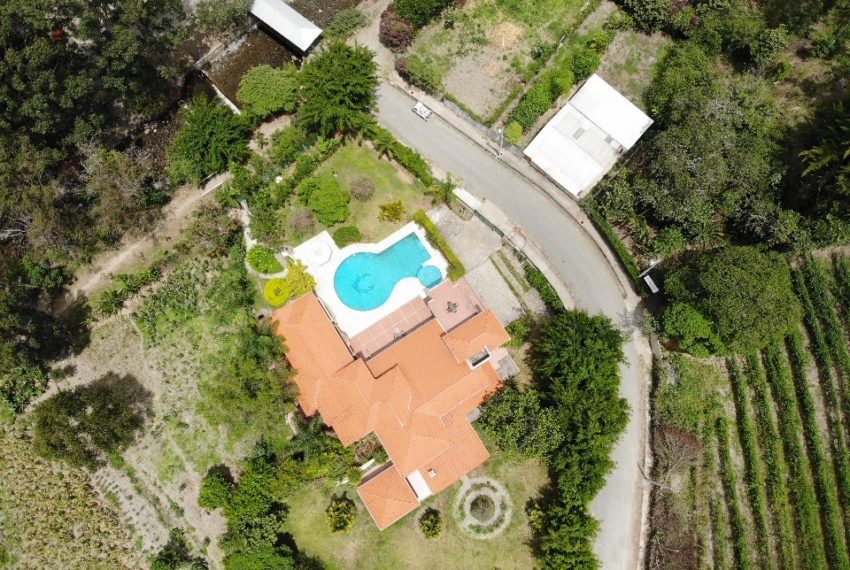 9FC0CD13-BD7C-4B9A-990D-F76E9FC7C77F