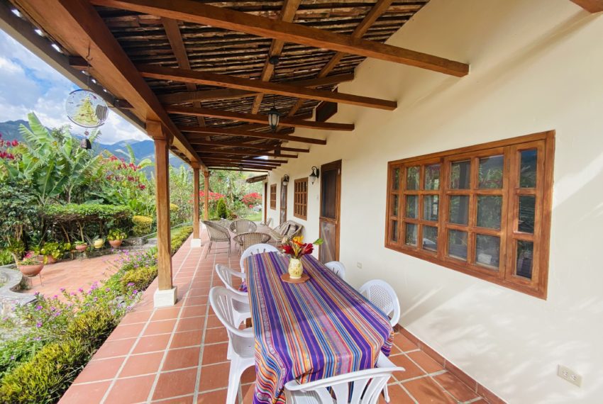 BB8B79DD-7B8D-4512-9C17-31884041B3AA