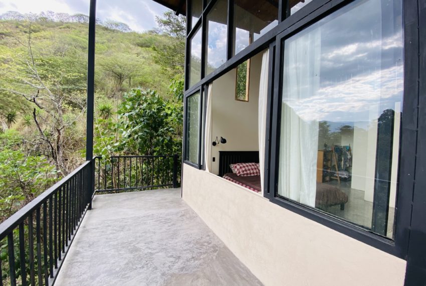 C32ACEA7-063E-47F3-AB83-2D17BB33C9DA