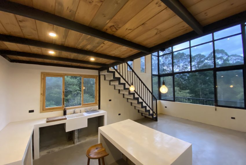 E2418A7E-4D29-4BA0-B20A-60A56867EDE9