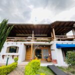 Furnished 1-bedroom El Atillo suite for rent in Vilcabamba with covered patio
