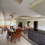 Furnished 2-bedroom penthouse in Vilcabamba with jacuzzi bathtub and Andes views